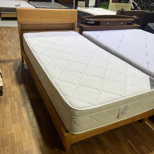シングルベッド　関家具