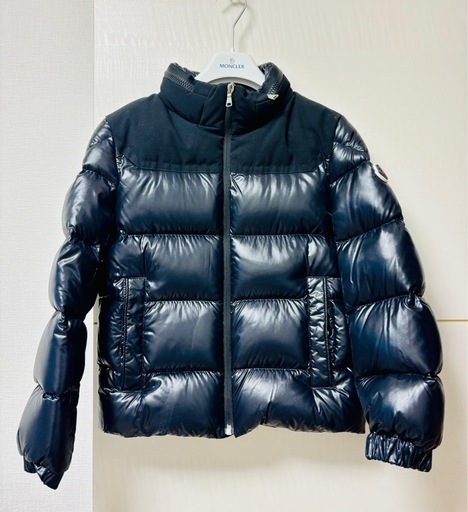 【ほぼ未使用】モンクレール　キッズダウン　10A(135-145cm)