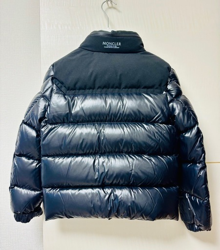 【ほぼ未使用】モンクレール　キッズダウン　10A(135-145cm)