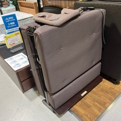 折りたたみベッド　各種の画像