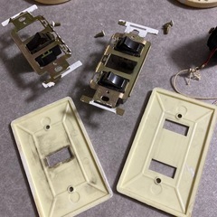 6点セット 東芝 神保電器 日立 昭和レトロ スイッチ コンセント シーリング 照明器具 の画像