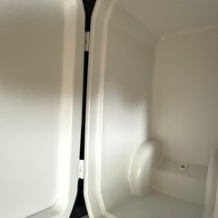 コールマンキャスター付きクーラーボックスの画像