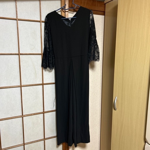 パンツ型ワンピース