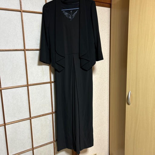パンツ型ワンピース