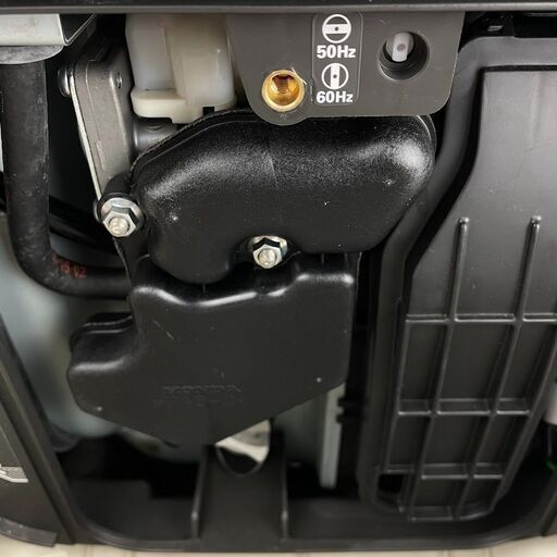 ほぼ未使用■HONDA■ エネポ ガスボンベ式 発電機 EU9iGB 防災⑥