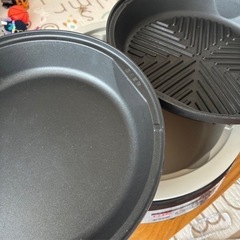 電気グリル鍋の画像