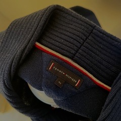 トミーヒルフィガー/ネイビーカーディガン　キッズ　男の子の画像