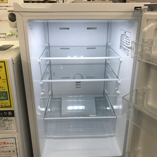 ジャングルジャングル貝塚店　冷蔵庫　ハイセンス　白　ホワイト　2ドア　2022年製　162L 右開き　自動霜取り　耐熱トップテーブル　