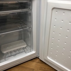 【ドリーム川西店御来店限定】☆ジモティー見たよ♪割引☆ アイリス 2ドア冷蔵庫 IRSD-14A-W 142L 2023年 動作確認／クリーニング済み 【2125560000047191】の画像