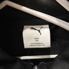 キッズ120cmPUMA ジャージの画像