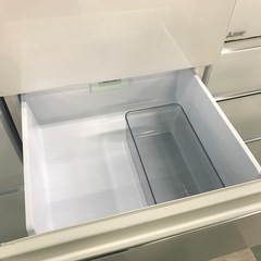 ジャングルジャングル貝塚店　冷蔵庫　アクア　白　ホワイト　右開き　4ドア　ツインLED野菜室　ガラスドア　ノンフロン　HCS-Cフィア間冷式　ファン式　430L 2023年製　中古　貝塚市　二色浜の画像