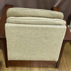 家具 生活家具 飛騨産業　一人掛けソファー　ベージュ×ブラウンの画像