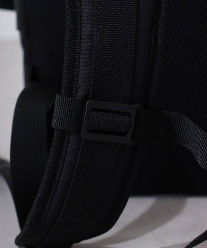 新品 FILA リュック ブラック 黒 シンプル レディース メンズ ブランド ロゴ メッシュポケット