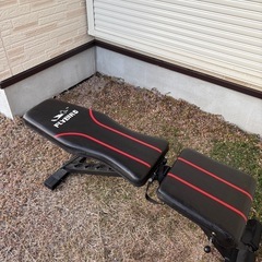 腹筋・ダンベル用 トレーニングベンチ（筋トレ器具）の画像