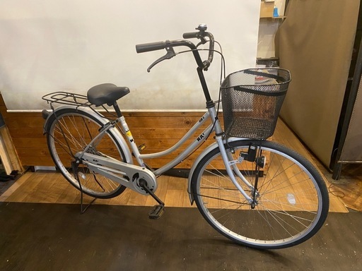 【リアタイヤ新品！】26インチ　シングルギア　自転車　シルバー　②