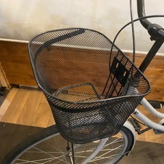 【リアタイヤ新品！】26インチ　シングルギア　自転車　シルバー　②の画像