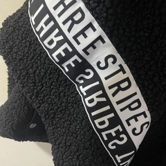 adidas オーバーサイズ ボアジャケット Mサイズ ブラックの画像