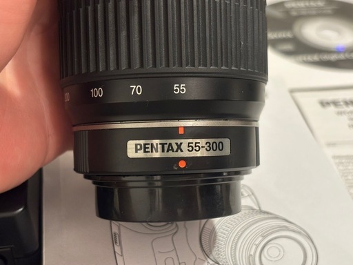 ペンタックス K-r デジタル一眼レフカメラ PENTAX ピンクモデル
