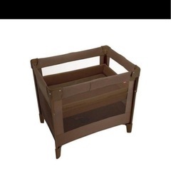 ベビーベッドの画像