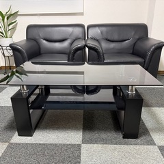 ガラスローテーブルの画像