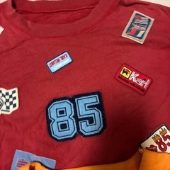 カールヘルムのＴシャツの画像