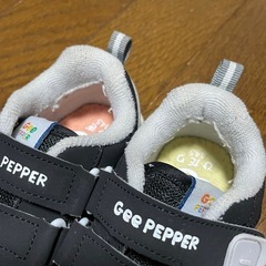 Gee Pepper キッズシューズの画像