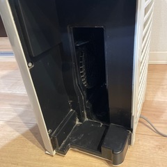 《お引き取り決まりました
》SHARP 空気清浄機  2013年製 KC-A50の画像