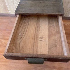 アンティーク　棚の画像