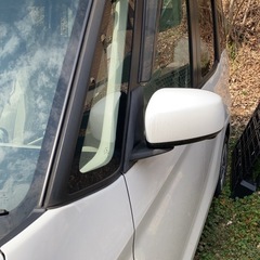 ニッサン　ルークスの画像