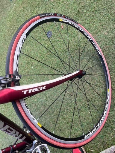 TREKロードバイク