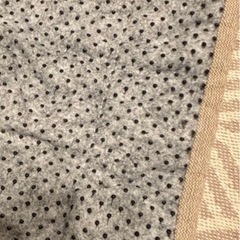 美品　ナチュラル　ベージュ系　幾何学模様 ベージュラグ フリンジ付きの画像