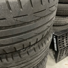 225/45RF18 4本の画像