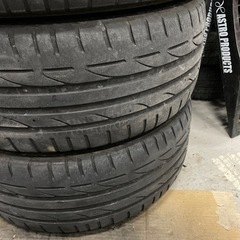 225/45RF18 4本の画像