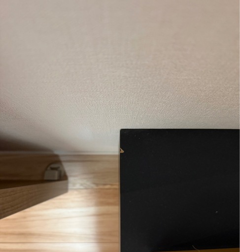 テレビとテレビボード