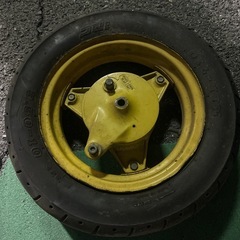 シャリーのタイヤホイールの画像