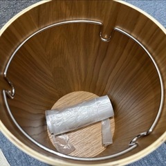 無印良品 木製 ゴミ箱 ゴミ袋付きの画像