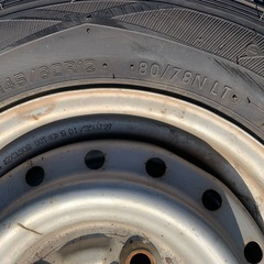 スタッドレス＋鉄ホイール4本セット145/80/12の画像