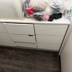 衣類収納、タンスの画像