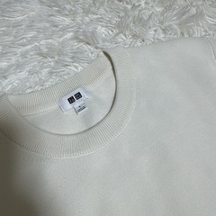 ◆訳あり◆ユニクロ　ウォッシャブルミラノリブクルーネックセーター　Lの画像