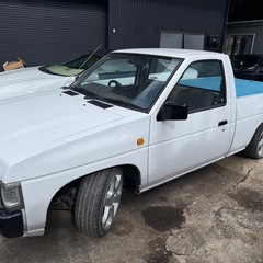 D21 ダットサン　ショート　コラム5MT 1600ccの画像