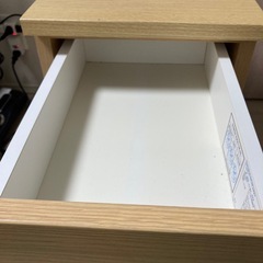 ニトリ　サイドテーブルの画像