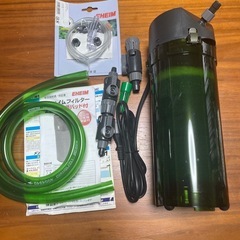 エーハイム本体とサブフィルター2点セットの画像