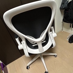 ゲーミングチェア パソコン オフィス ホワイト
の画像
