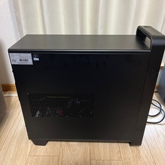 ゲーミングPC  
の画像