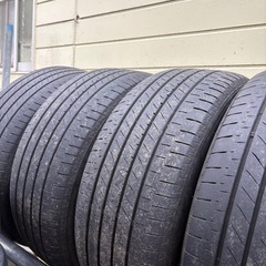 LS500純正タイヤホイールの画像