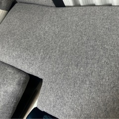 0円3人掛けL字ソファ 引き取り来てくれる方優先の画像
