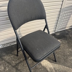 大きめ折りたたみ椅子(*ﾟ▽ﾟ*)の画像