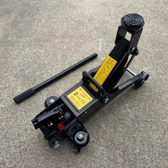 油圧ジャッキ　2tの画像
