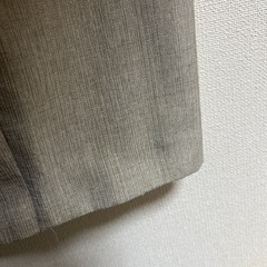 ベージュパンツの画像