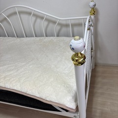 お姫様ベットの画像